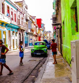 Havana, Cuba. Via Paxabay