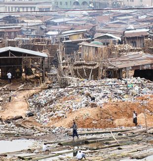 Slum of Lagos, Nigeria. Wikimedia Commonss