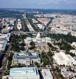 Aerial view of Washington DC. Wikimedia Commons